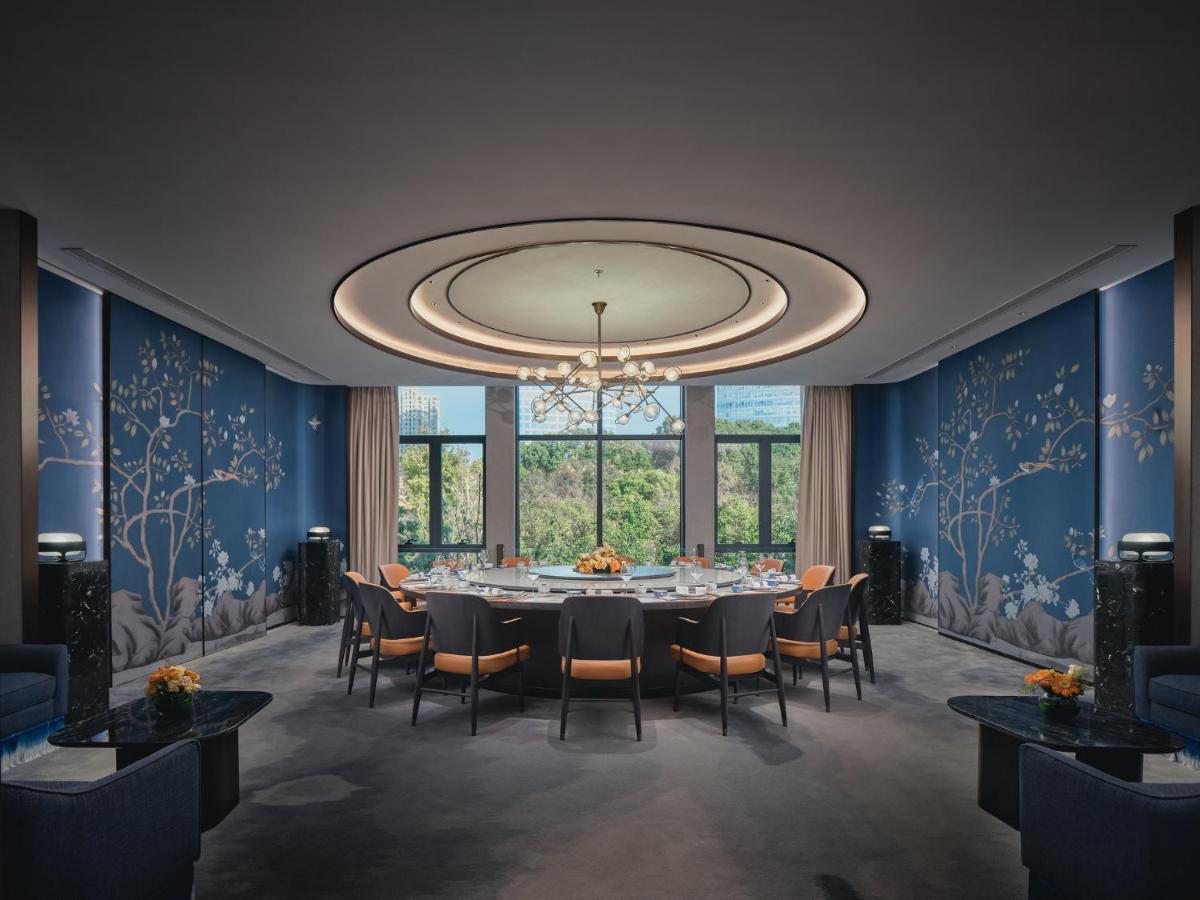 Hualuxe Kunshan Huaqiao By Ihg - F1 Racing Preferred Hotel Extérieur photo